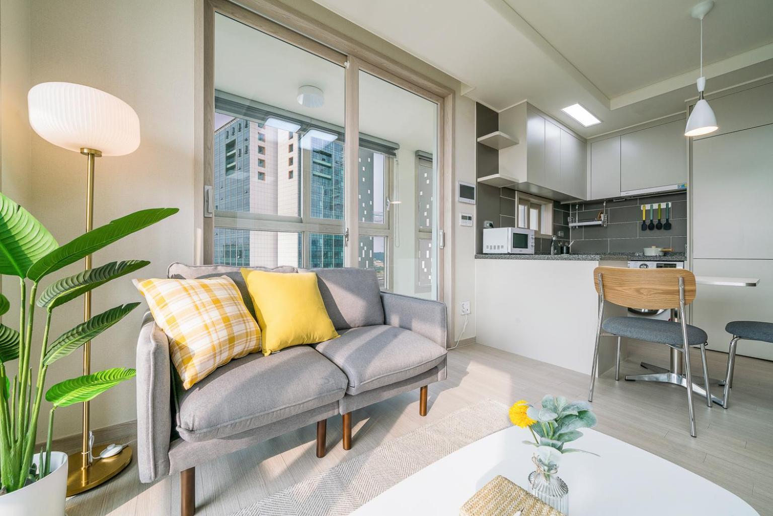 Urbanstay Songdo Moonlight Park Инчон Экстерьер фото