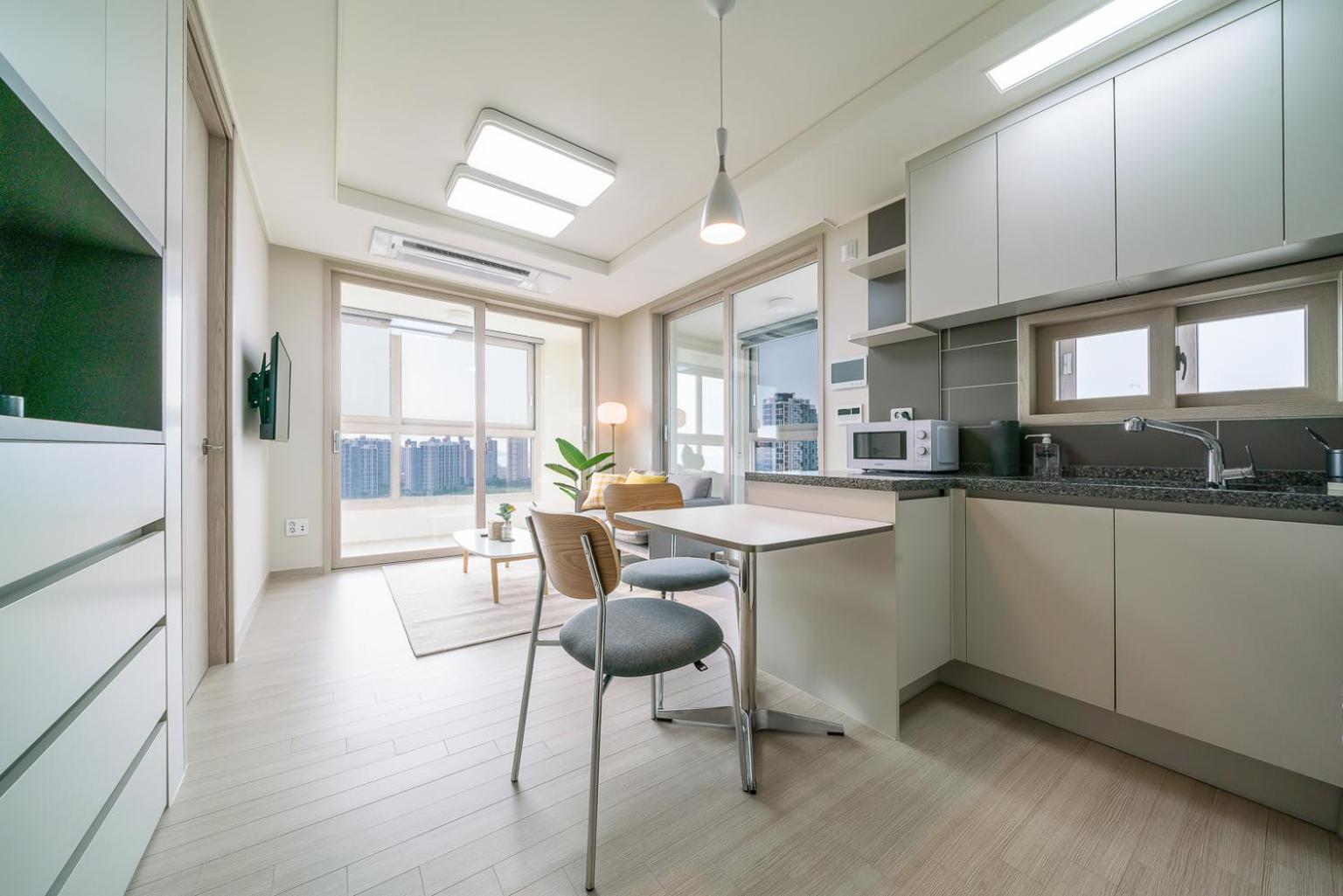 Urbanstay Songdo Moonlight Park Инчон Экстерьер фото
